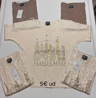 Pantalones y shorts JZN