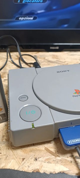 PlayStation 1 Sony Grigia