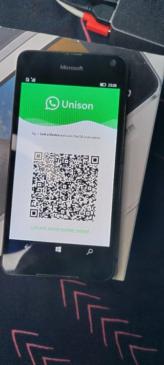 Vendo teléfono lumia 650 Windows 10 actualizado