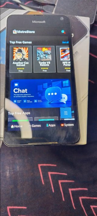 Vendo teléfono lumia 650 Windows 10 actualizado