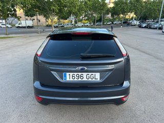 Ford Focus II Hatchback 1.6 Gasolina 115CV