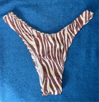 Bikini estampado cebra marrón y beige