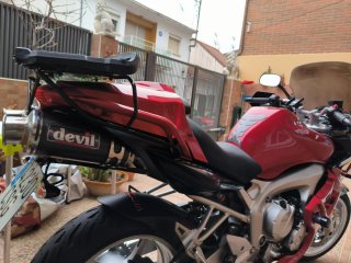 Yamaha FZ6 Semicarenado