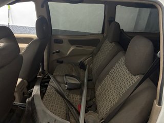 Nissan Terrano II 2004