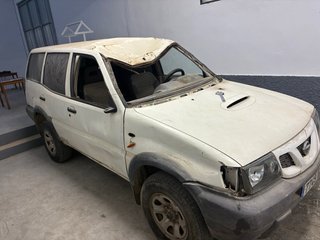 Nissan Terrano II 2004