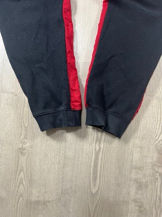 Pantalones Nike Just Do It Negro Rojo