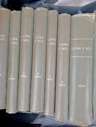Revistas encuadernadas Luna y Sol antiguas