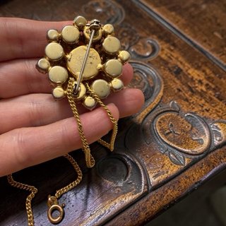 Collana placcata oro pendente spilla cristalli
