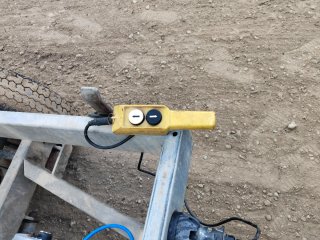 Remolque 2 ejes con volquete