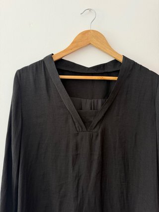 Blusa Stradivarius negra talla L