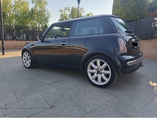 MINI Cooper 2003
