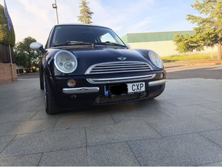 MINI Cooper 2003
