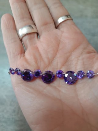 Conjunto collar y pendientes circonitas moradas