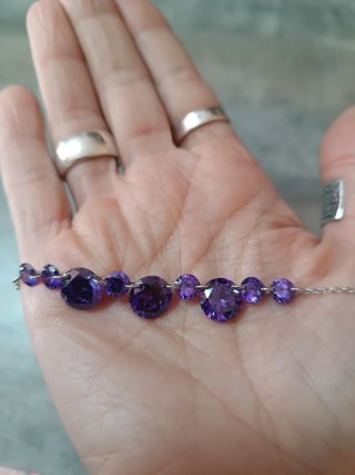 Conjunto collar y pendientes circonitas moradas