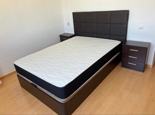 OFERTA CABECERO POLIPIEL /MESILLAS