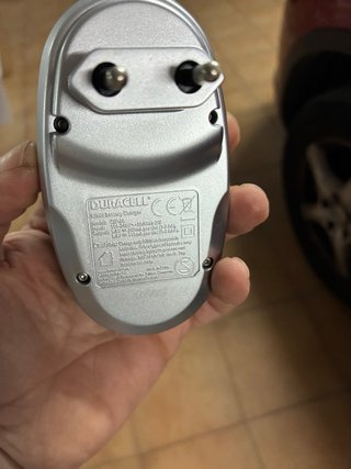 Caricabatterie per batterie Duracell