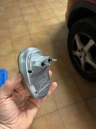 Caricabatterie per batterie Duracell