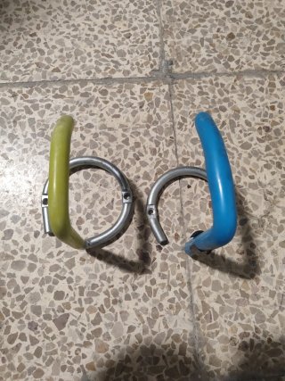 Ganchos para colgar bicicletas