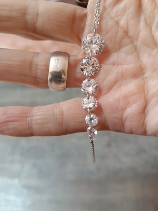 Conjunto collar y pendientes circonitas