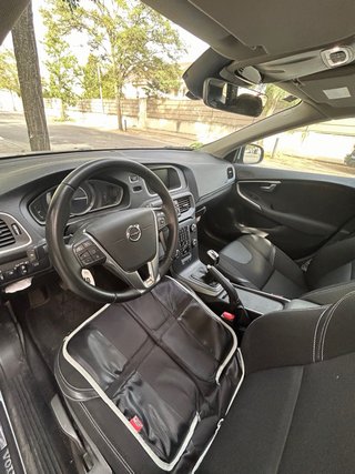 Volvo V40 2017