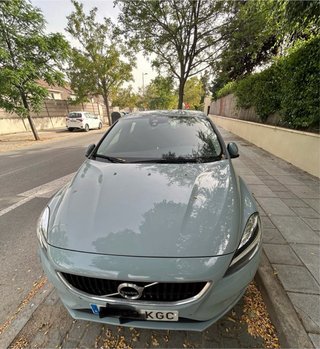 Volvo V40 2017