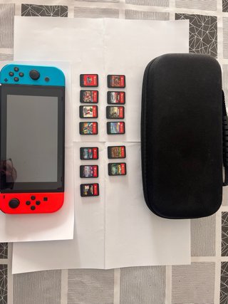 Nintendo Switch Azul y Rojo