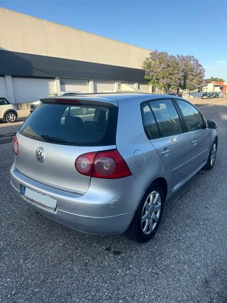 Volkswagen Golf V 1 propietario