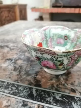 Taça antiga Macau floral