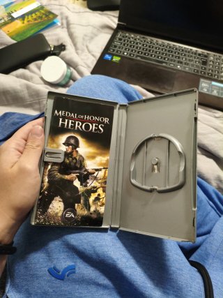 Lotti di 7 confezioni PSP: God of War, Harry Potter, ecc.