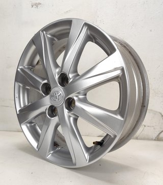 Juego llanta Original Toyota Yaris de 15 pulgada