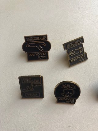 Colección Pins Circuitos Motos Repsol