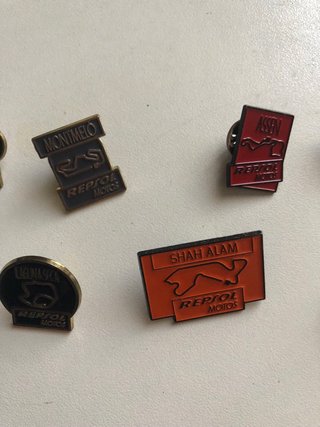 Colección Pins Circuitos Motos Repsol