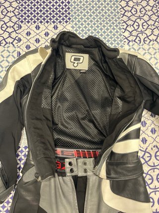 Mono de moto de piel AXO