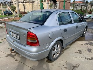 Opel Astra 2003