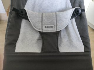 Hamaca bebé Baby Björn gris