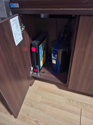 Acuario 240L con mueble eheim