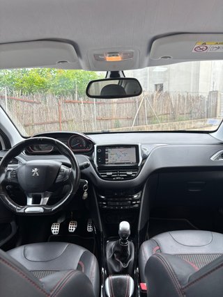Peugeot 2008 GT Line 130cv