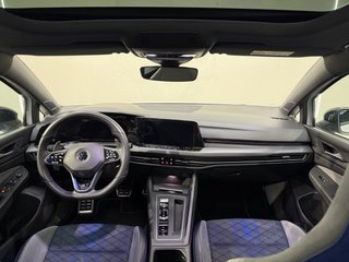 Volkswagen Golf 8R 320