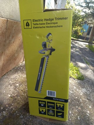 Cortasetos Eléctrico Ryobi 600W