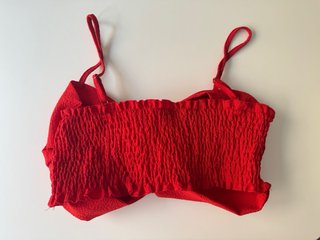 Top Rojo Lazos Texturizado Talla M