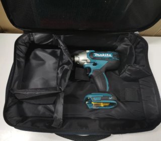 4 maletines / bolsas de tela Bosch