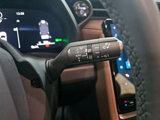 Lexus LBX 1.5 136cv HEV Elegant+