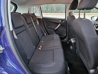 Peugeot 2008 1.2 e-VTI 82 CV Sólo 79800 kms