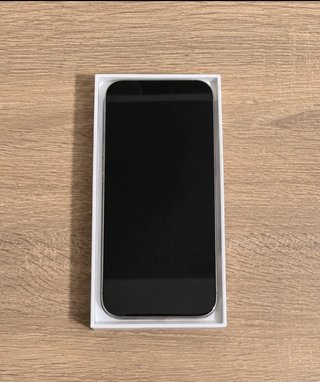 iPhone 16 Pro Max plata 256GB NUEVO!!