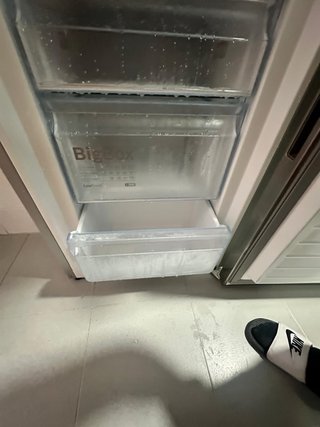 Nevera Bosch 2 puertas congelador abajo