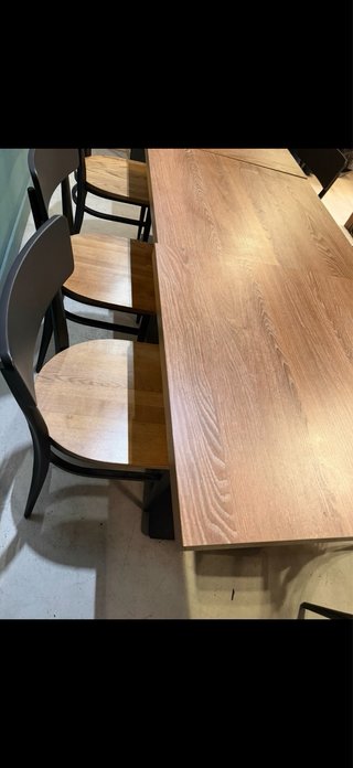 Mesa y 4 Sillas para Restaurante