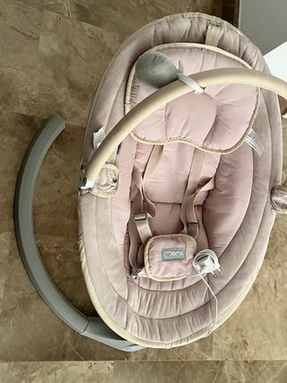 Mecedora Momi beige