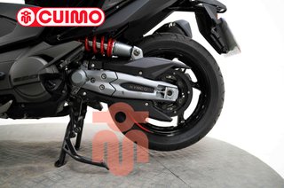 KYMCO AK 550