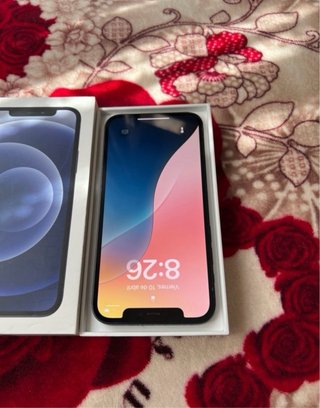 iPhone 12 Negro