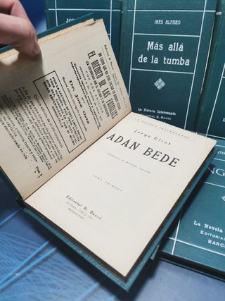 lote 9 libros, LA NOVELA INTERESANTE. EDITORIAL B. BAUZA, años 40